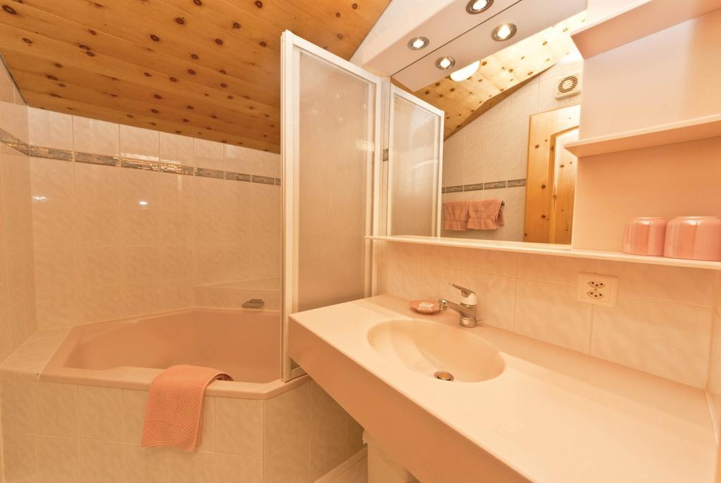 זאמנאון Appartement Laerchenhof חדר תמונה